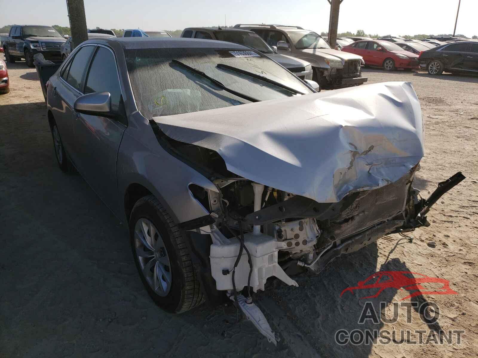 TOYOTA CAMRY 2016 - 4T4BF1FKXGR528140