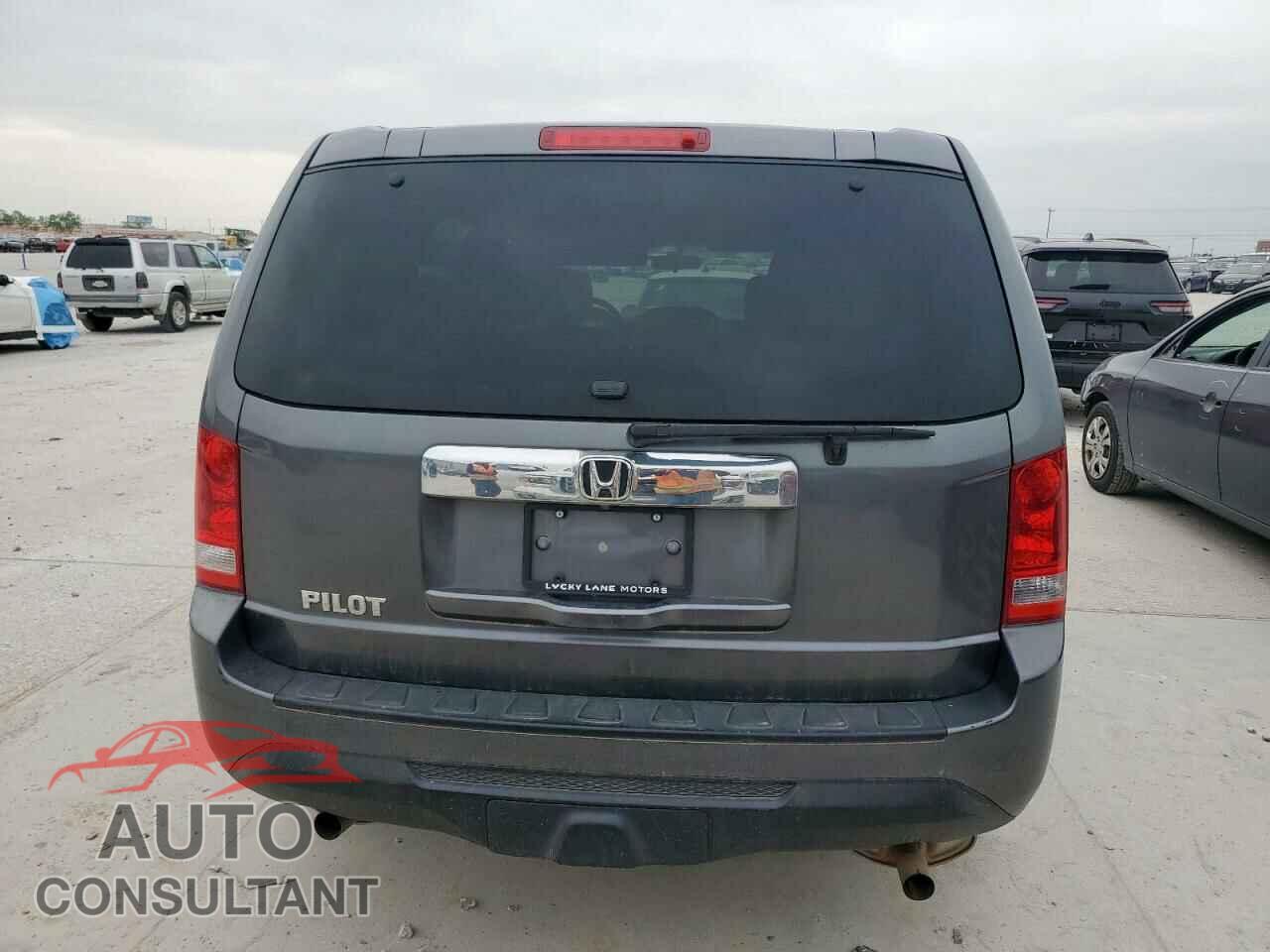 HONDA PILOT 2013 - 5FNYF3H20DB002315