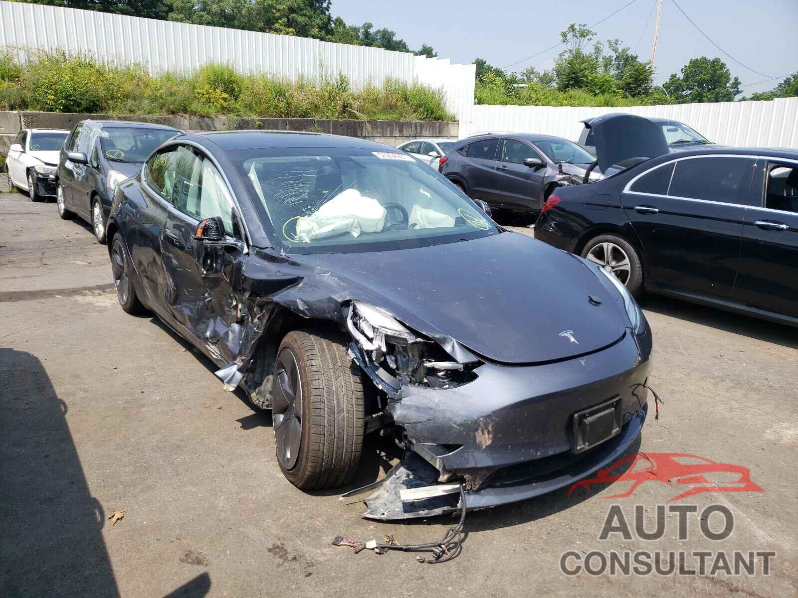 TESLA MODEL 3 2019 - 5YJ3E1EB0KF432722