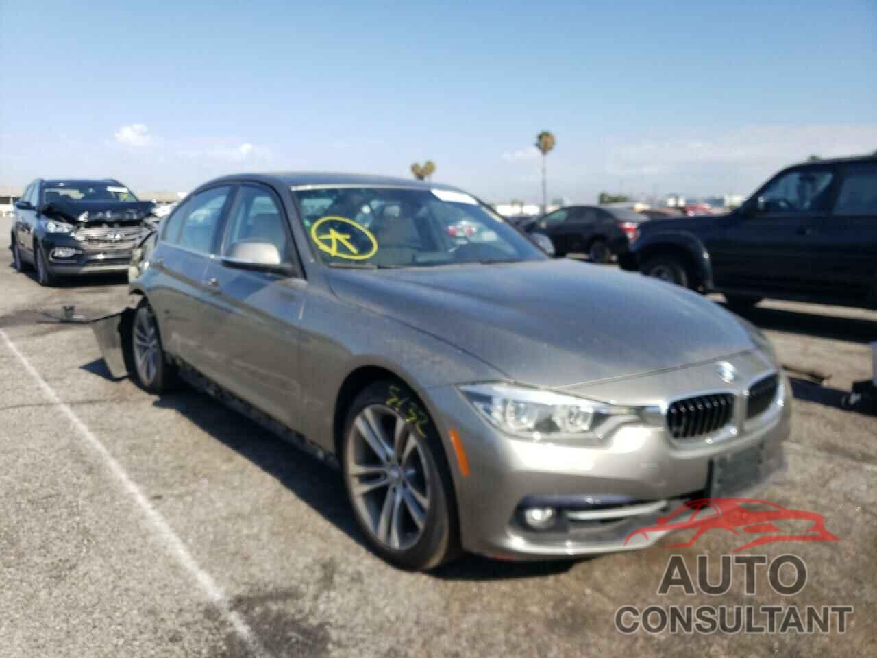 BMW 3 SERIES 2018 - WBA8B9C55JEE82459