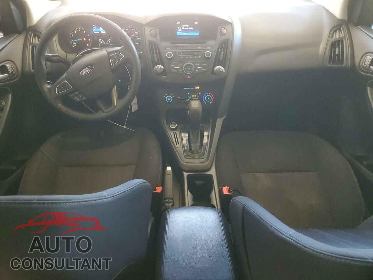 FORD FOCUS 2016 - 1FADP3F27GL272468