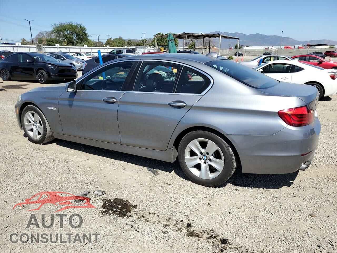 BMW 5 SERIES 2012 - WBAXG5C59CDX04125