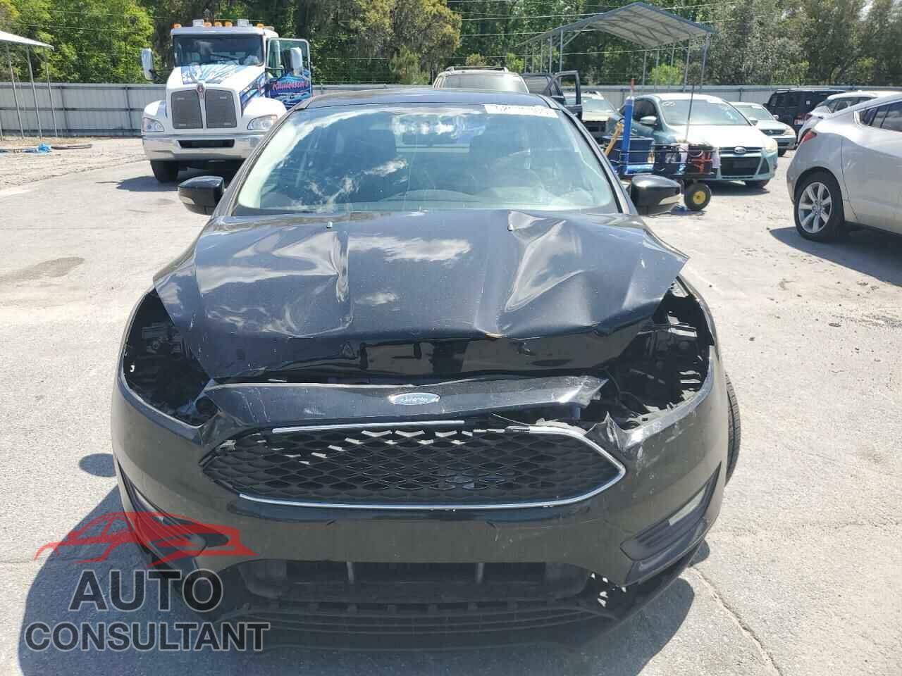 FORD FOCUS 2017 - 1FADP3M20HL294137