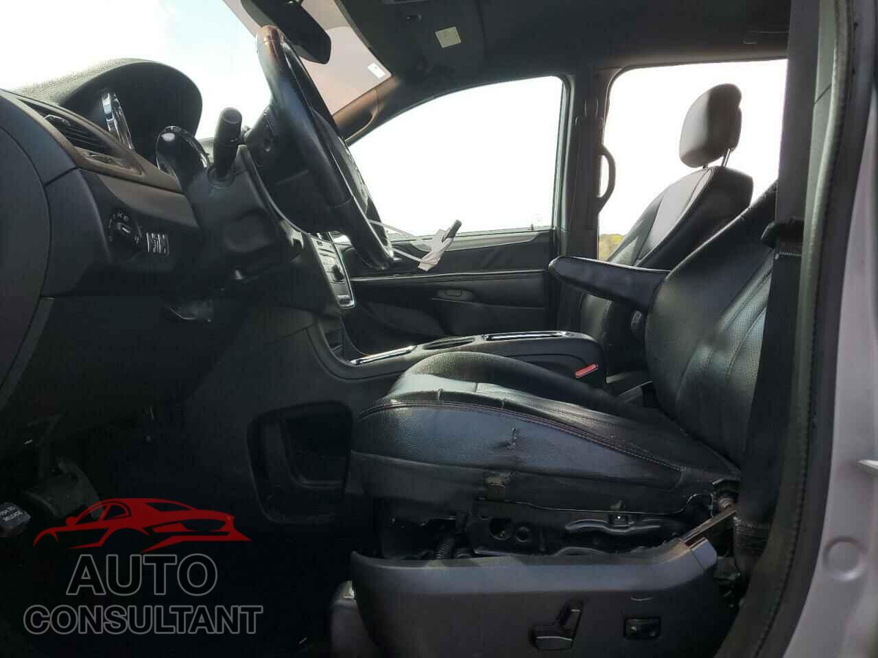 DODGE CARAVAN 2017 - 2C4RDGEG0HR799256