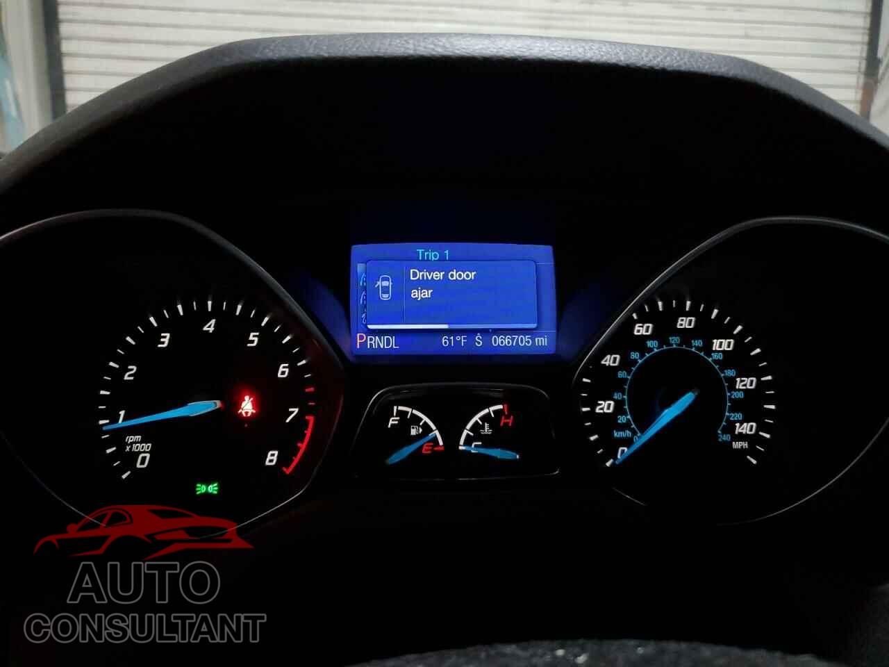 FORD FOCUS 2013 - 1FADP3F2XDL182243