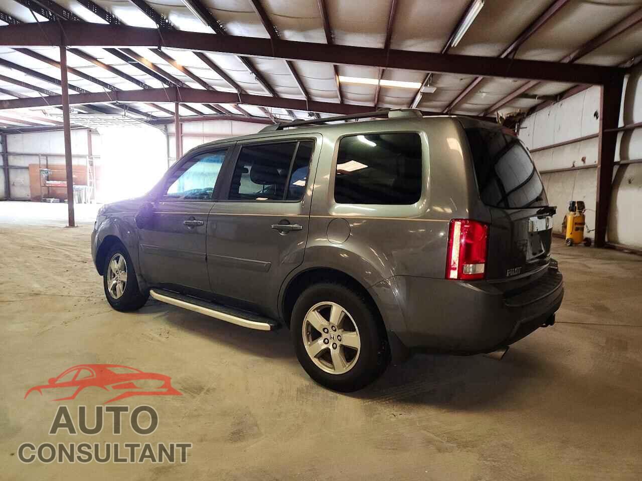 HONDA PILOT 2009 - 5FNYF38469B010363