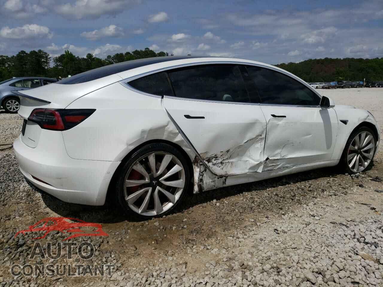 TESLA MODEL 3 2019 - 5YJ3E1EB8KF487533