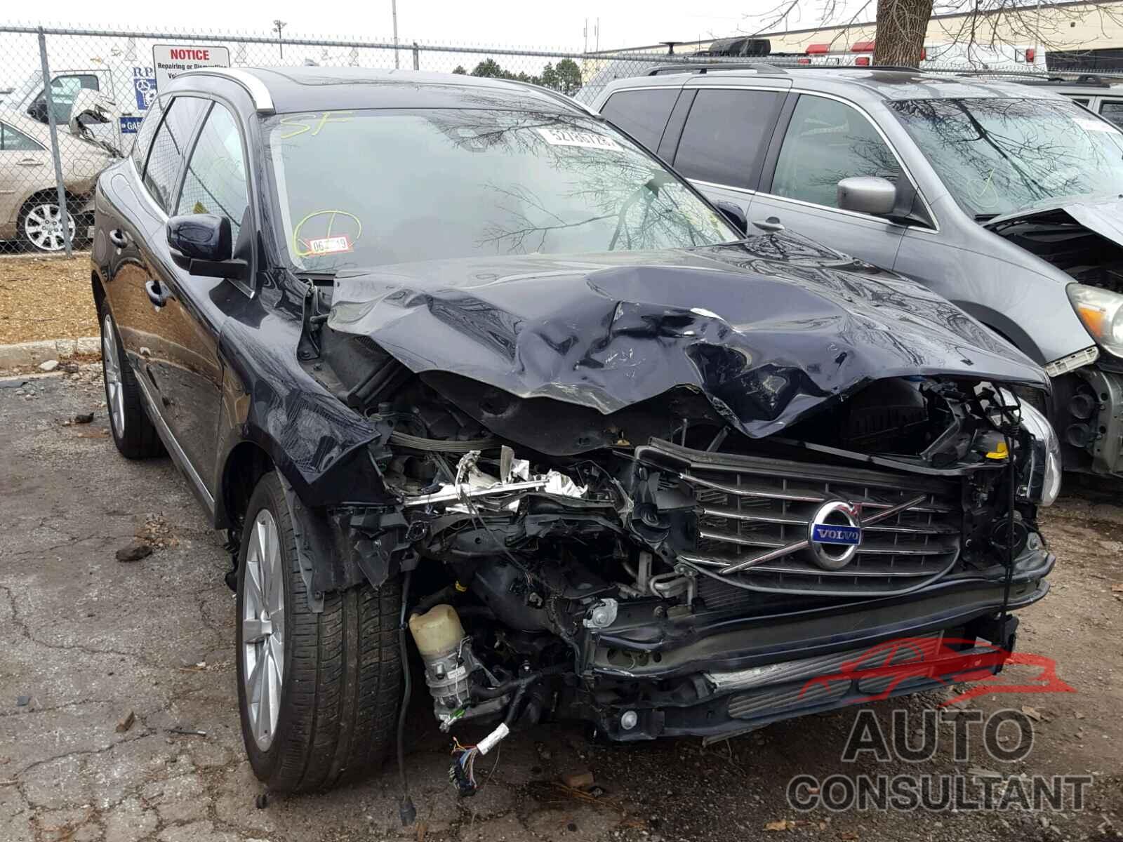 VOLVO XC60 2017 - YV449MRU0H2079901