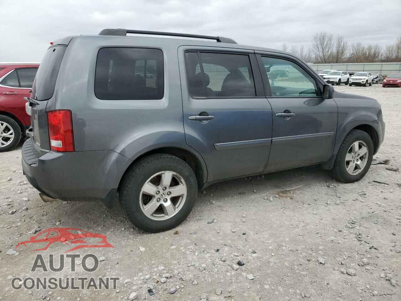 HONDA PILOT 2011 - 5FNYF4H64BB063060