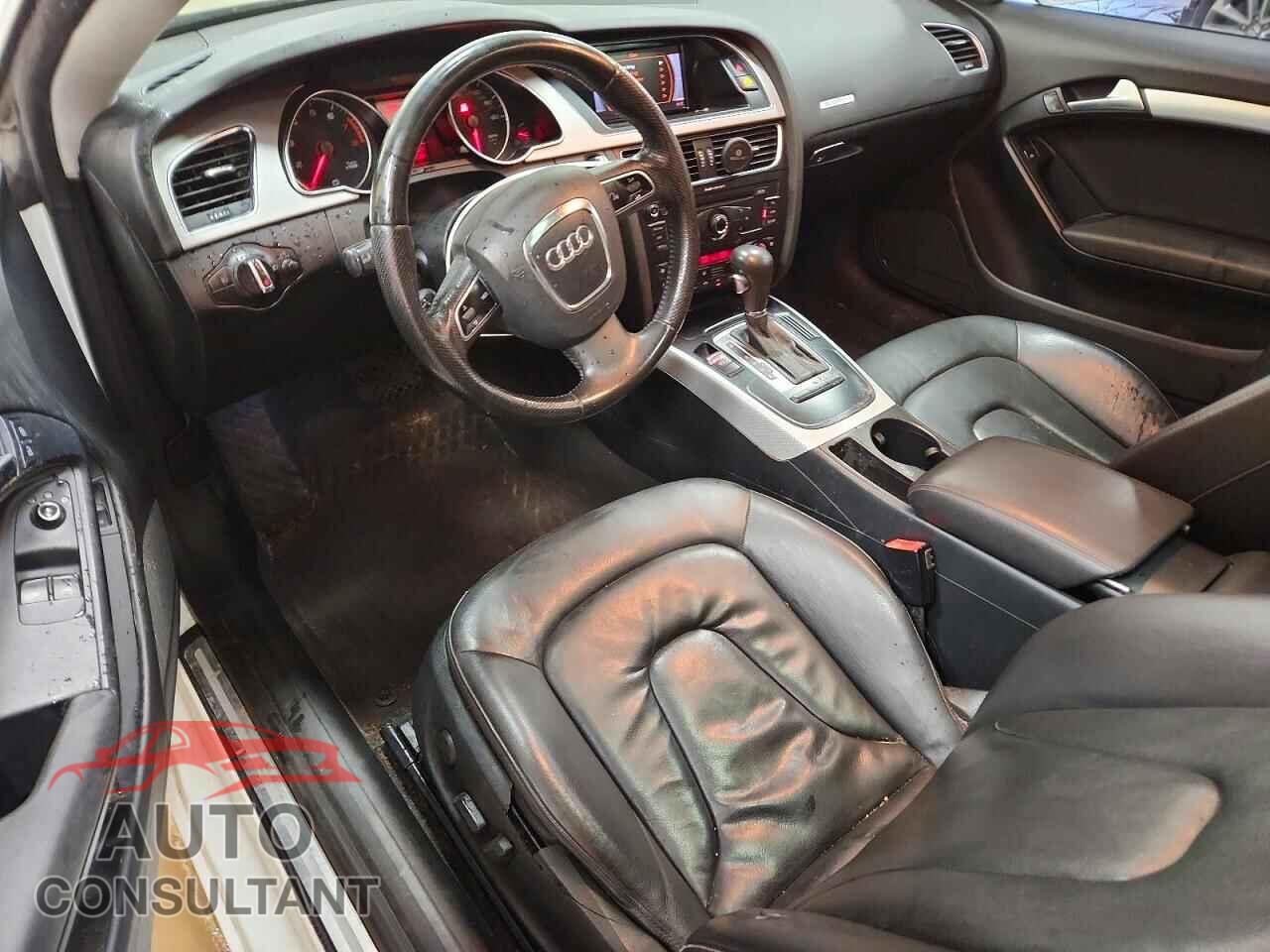 AUDI A5 2010 - WAULFAFR2AA010612