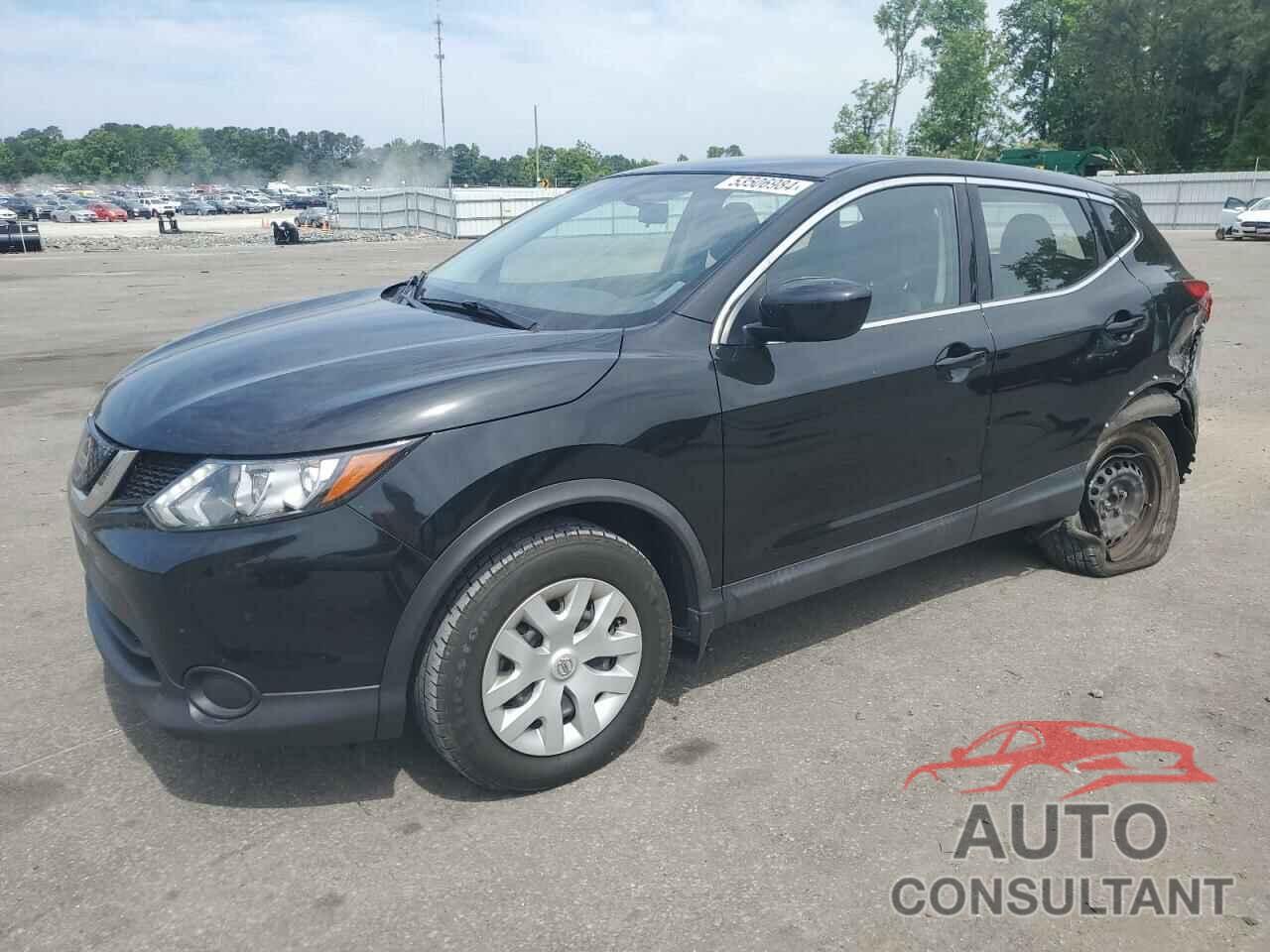 NISSAN ROGUE 2018 - JN1BJ1CP3JW186980