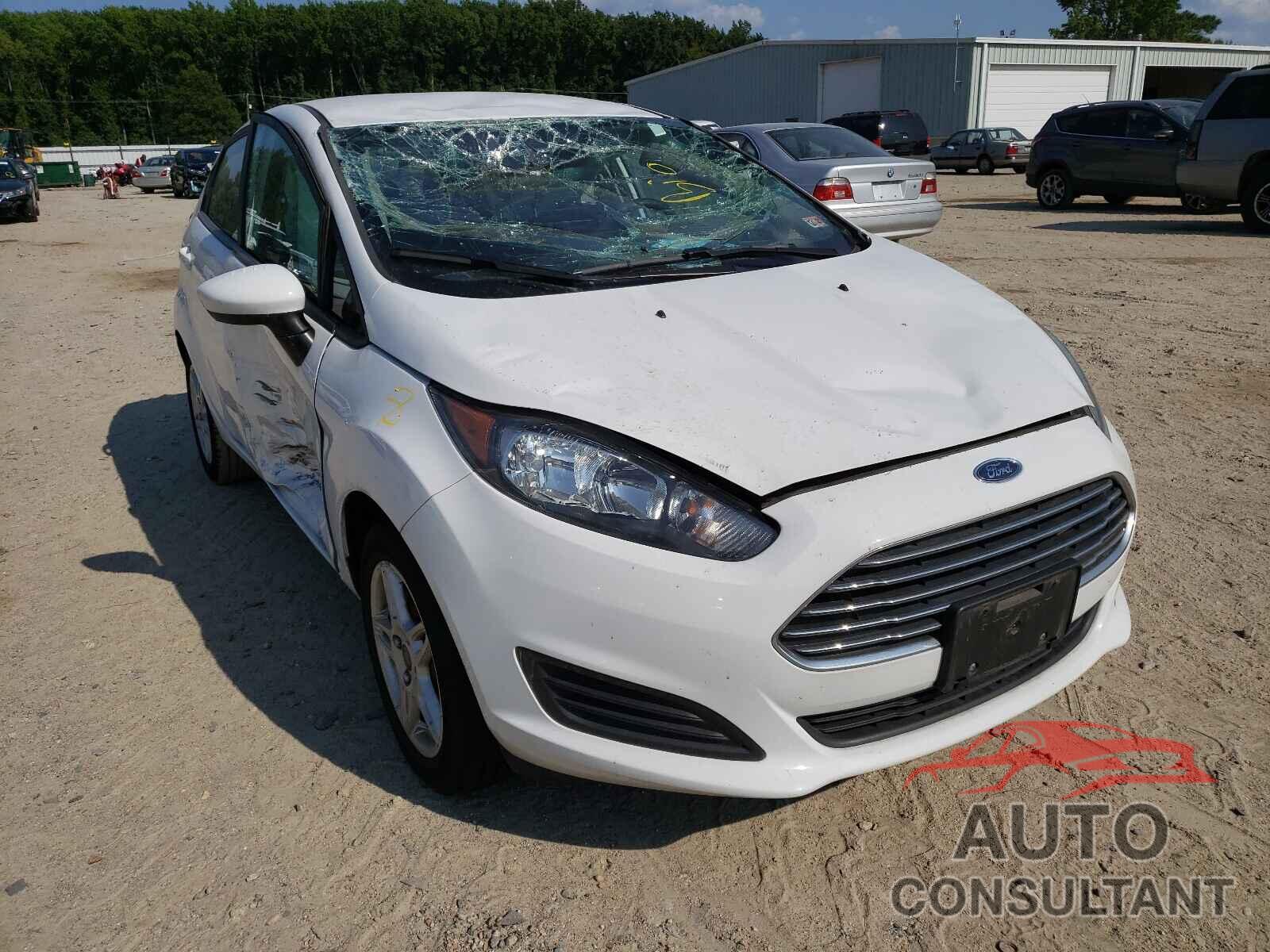 FORD FIESTA 2018 - 3FADP4EJ5JM127630