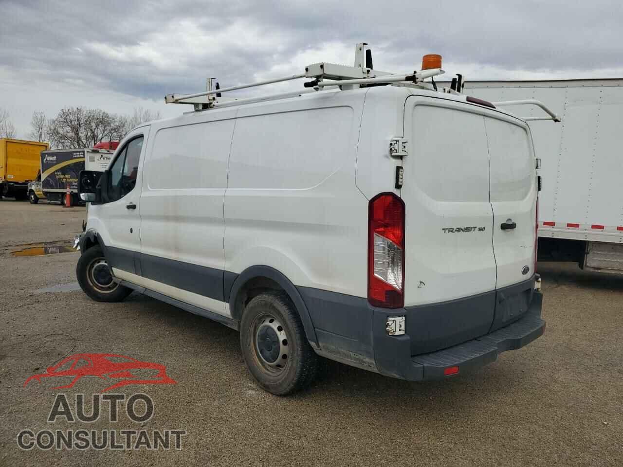 FORD TRANSIT 2015 - 1FTNE1ZM5FKA17246