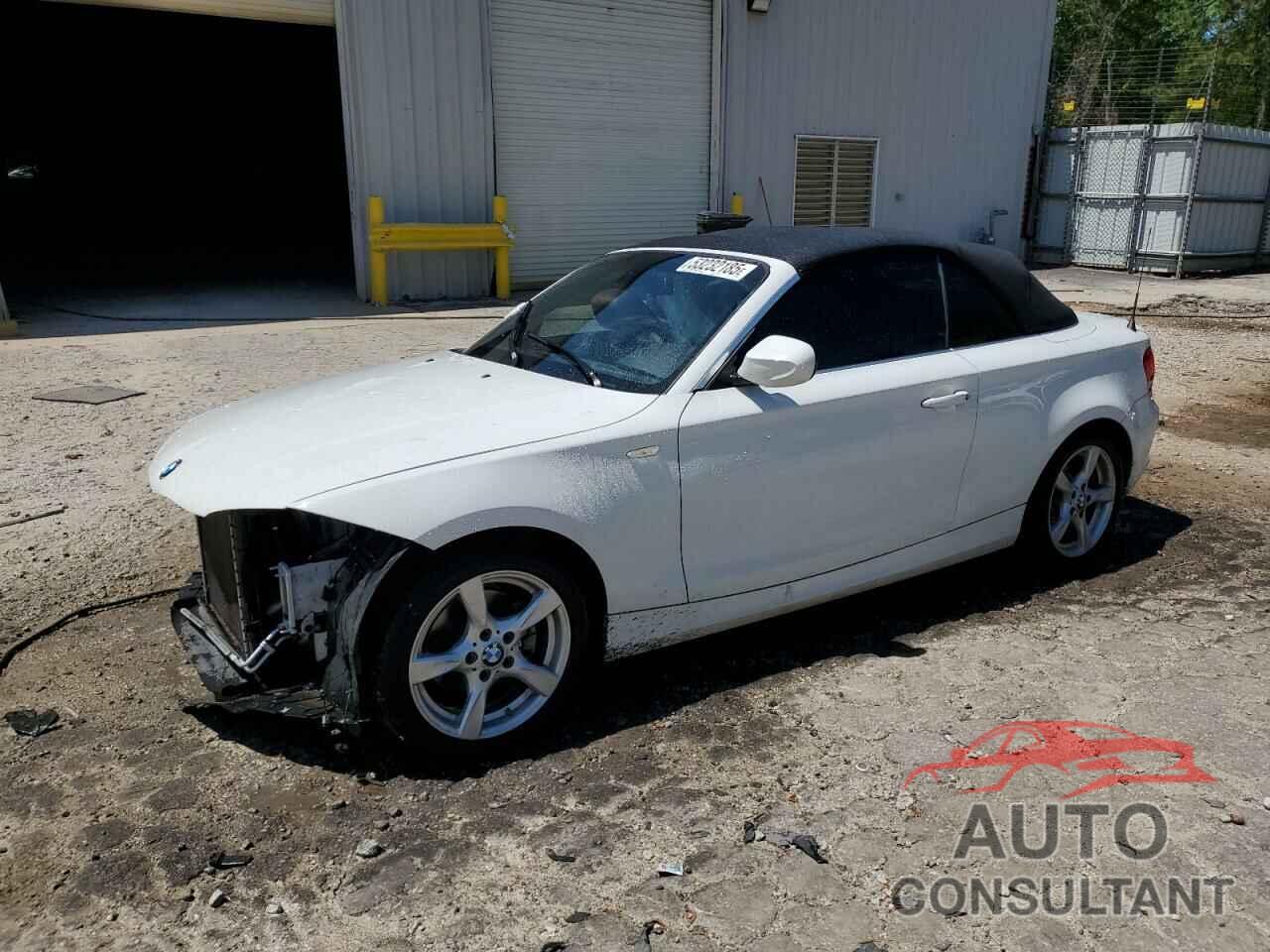 BMW 1 SERIES 2012 - WBAUN1C50CVR00384