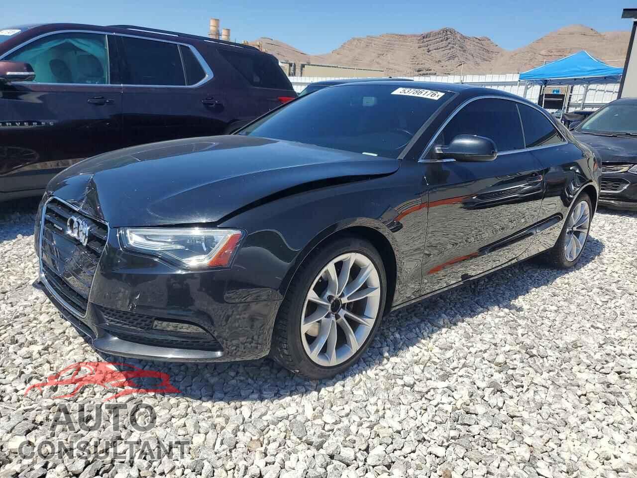AUDI A5 2013 - WAUVFAFR4DA002010