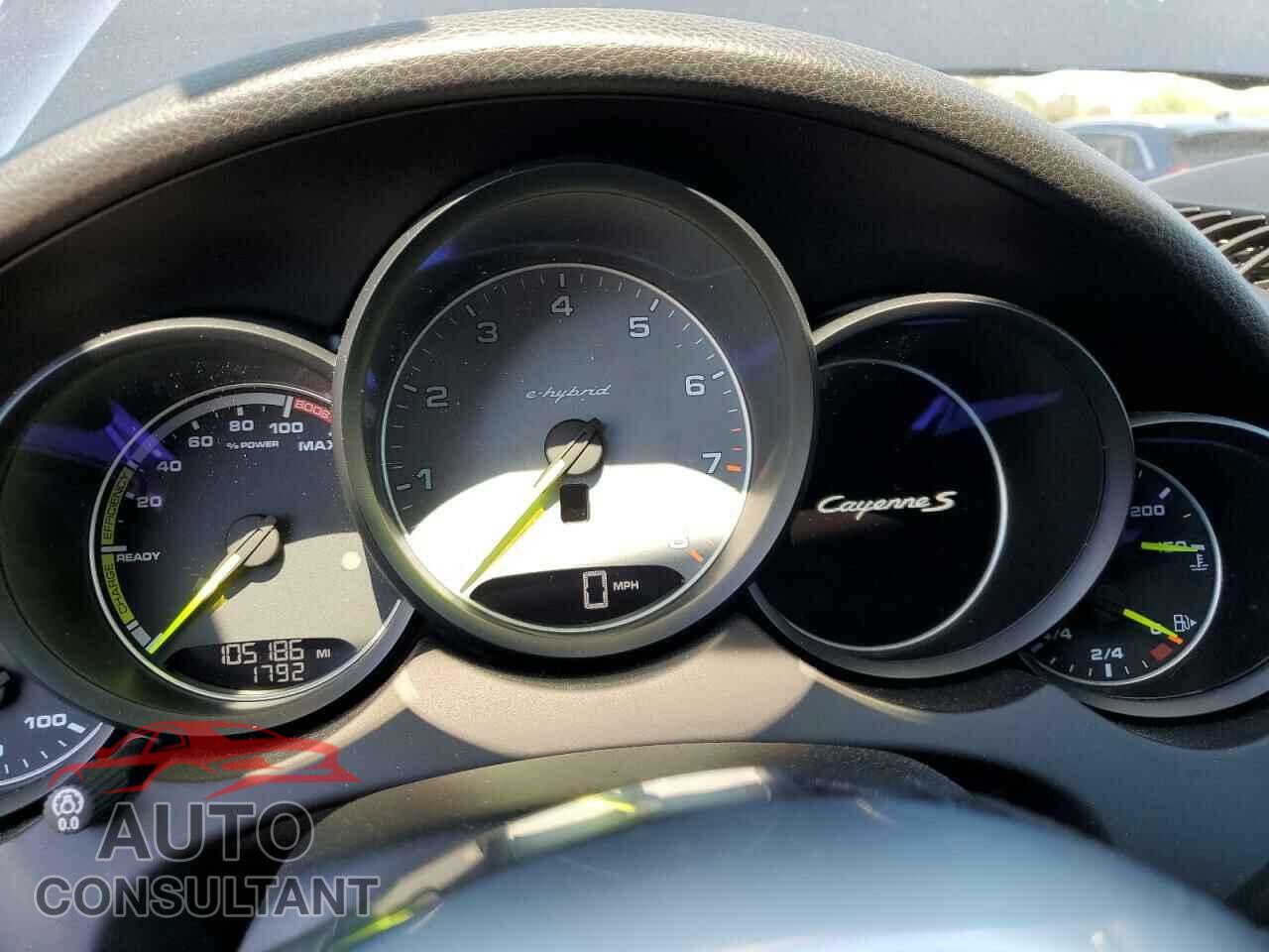 PORSCHE CAYENNE 2016 - WP1AE2A29GLA17680