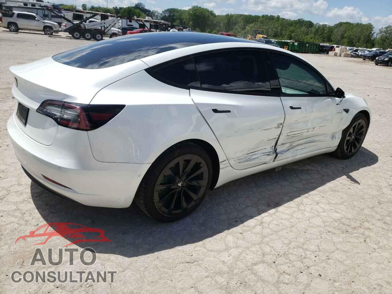 TESLA MODEL 3 2022 - 5YJ3E1EA2NF133793