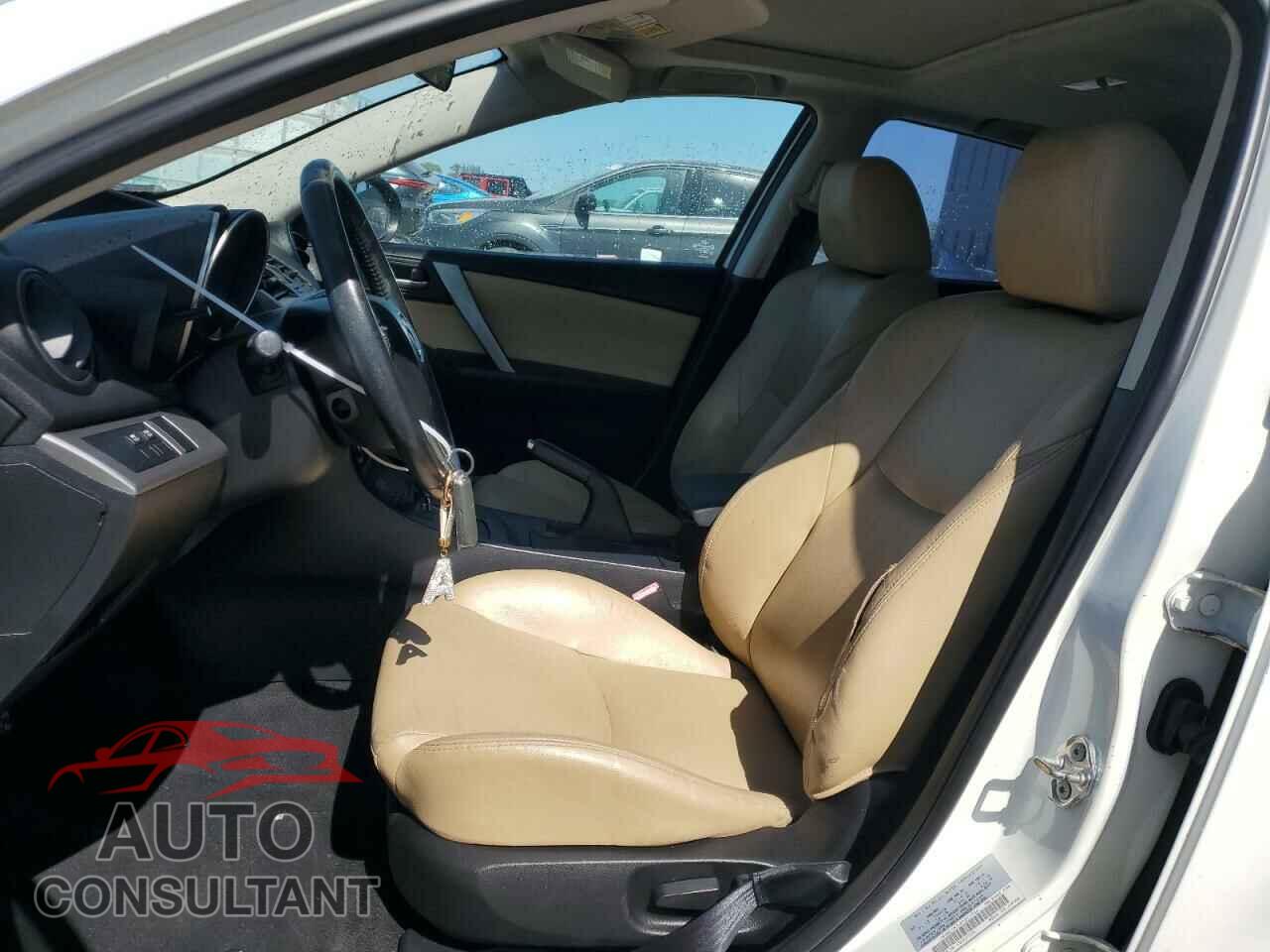 MAZDA 3 2013 - JM1BL1M7XD1819904
