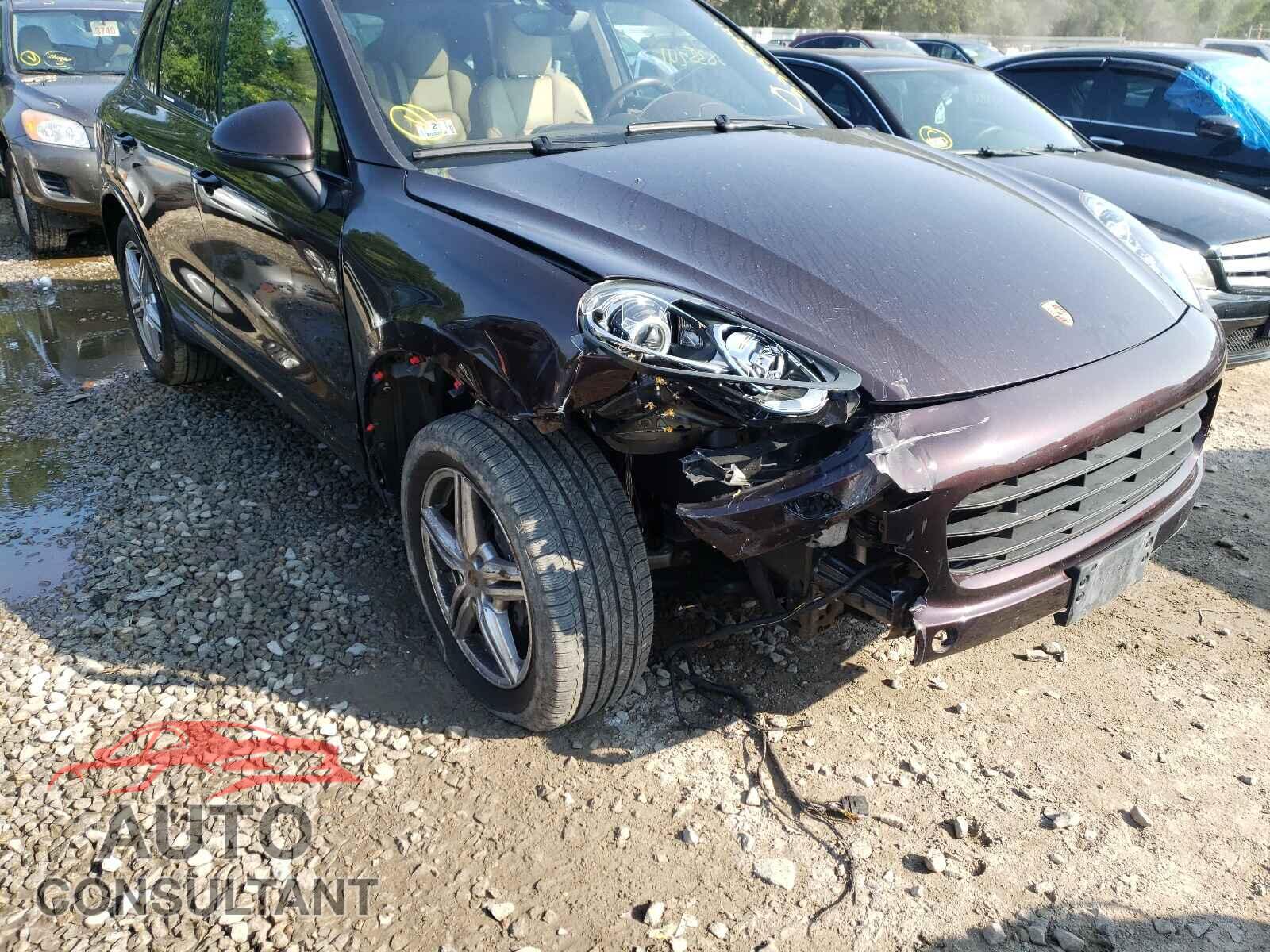 PORSCHE CAYENNE 2017 - WP1AA2A26HKA90413