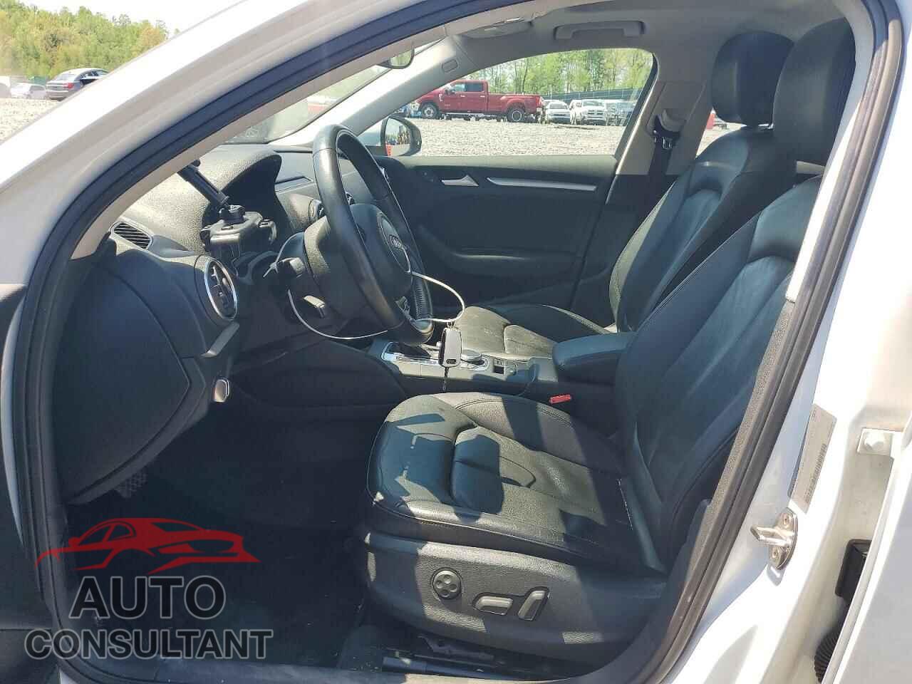 AUDI A3 2015 - WAUBFGFF1F1009821