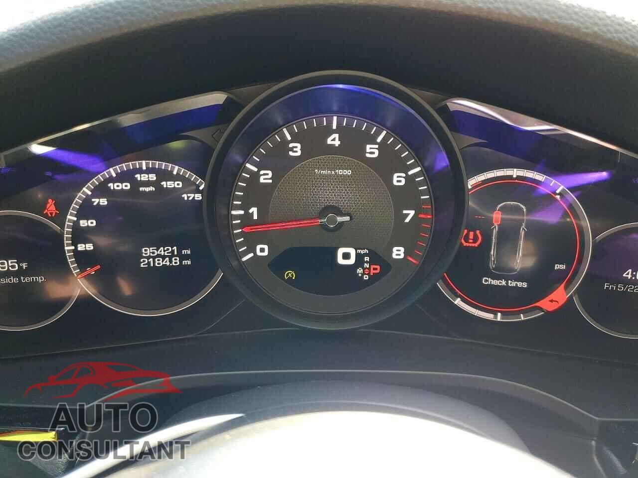 PORSCHE CAYENNE 2020 - WP1AA2AY8LDA08232