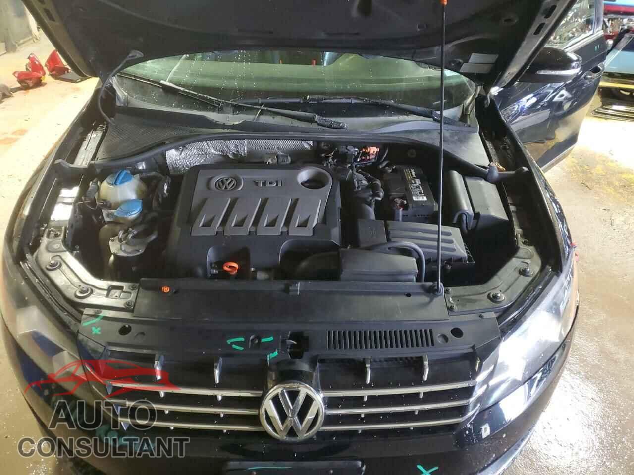 VOLKSWAGEN PASSAT 2013 - 1VWCN7A32DC062811