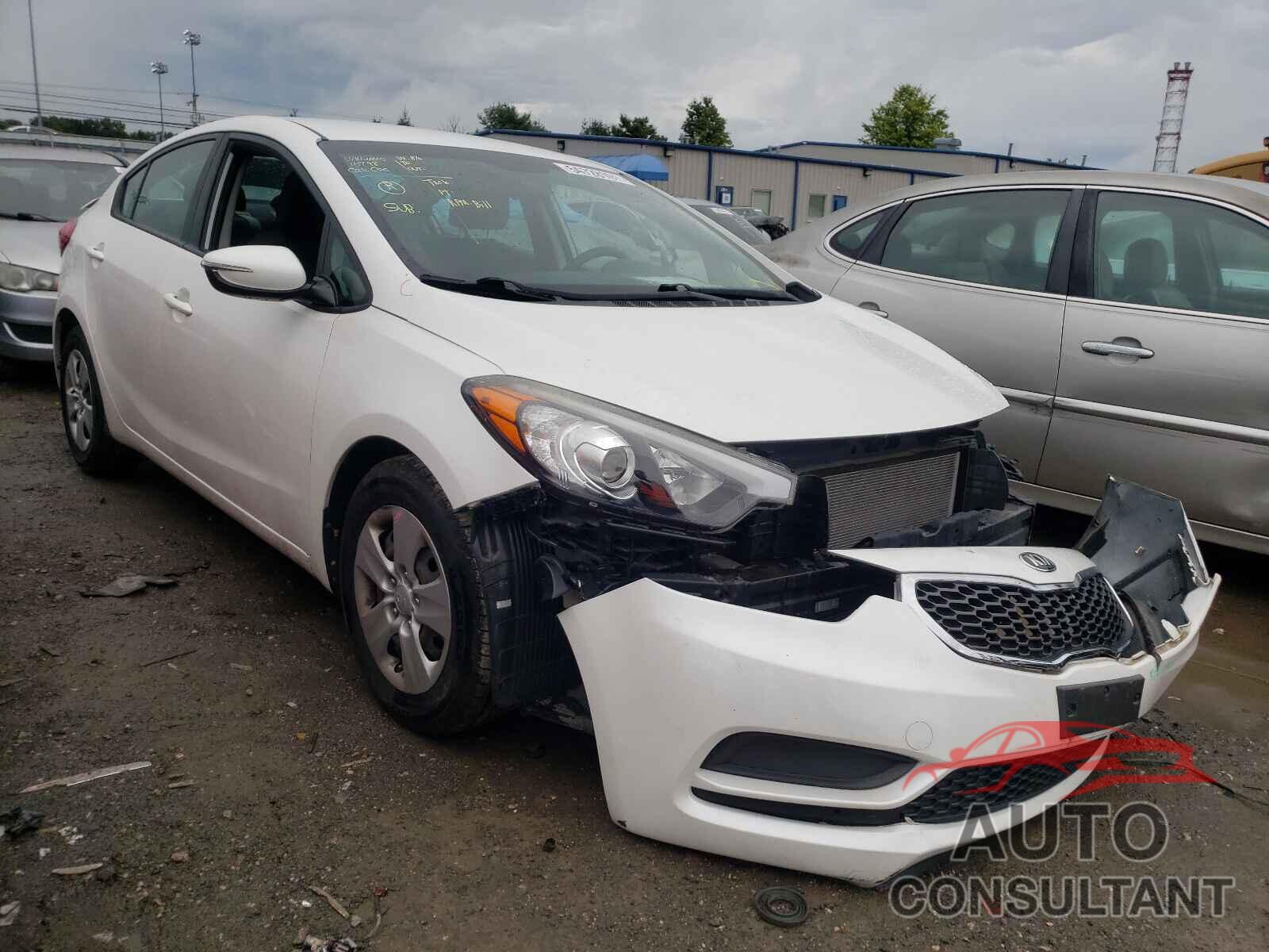 KIA FORTE 2016 - KNAFX4A6XG5535377