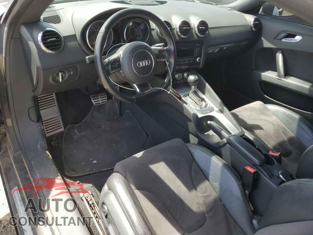 AUDI TT 2011 - TRUBFAFK1B1016085