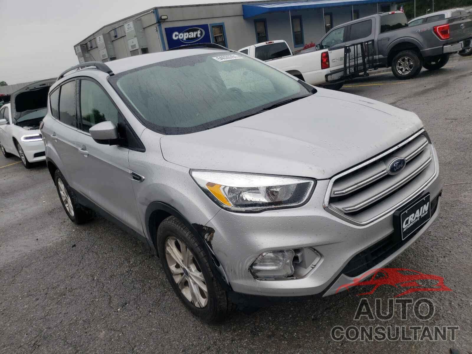 FORD ESCAPE 2018 - 1FMCU0GD0JUB45541