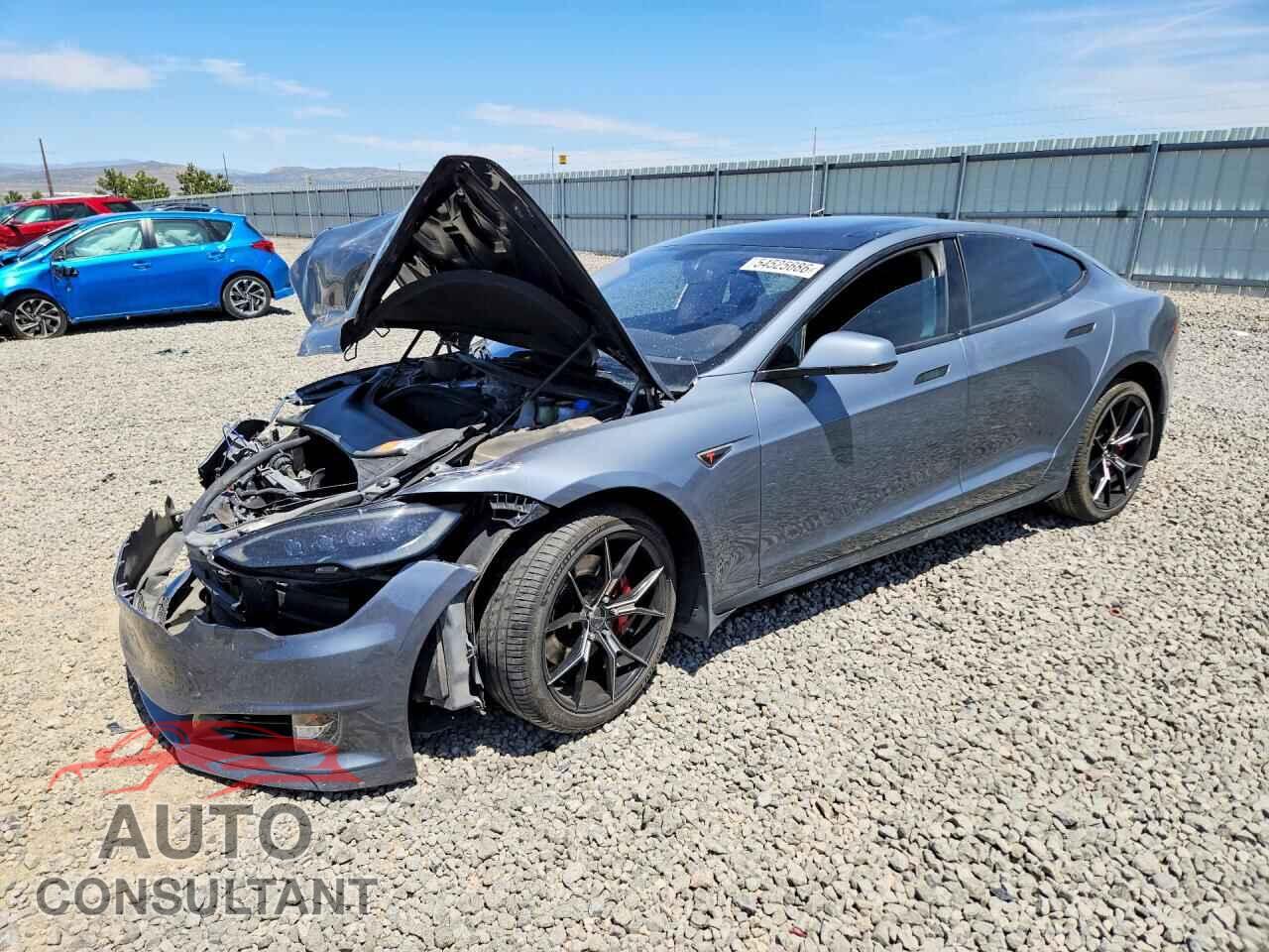 TESLA MODEL S 2013 - 5YJSA1CP6DFP06921