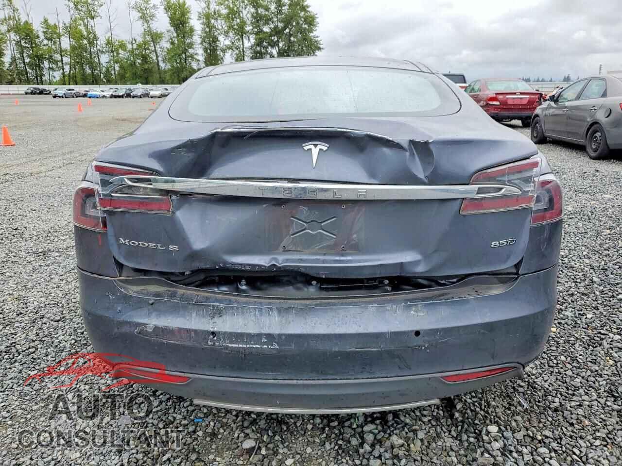 TESLA MODEL S 2015 - 5YJSA1E25FF118450