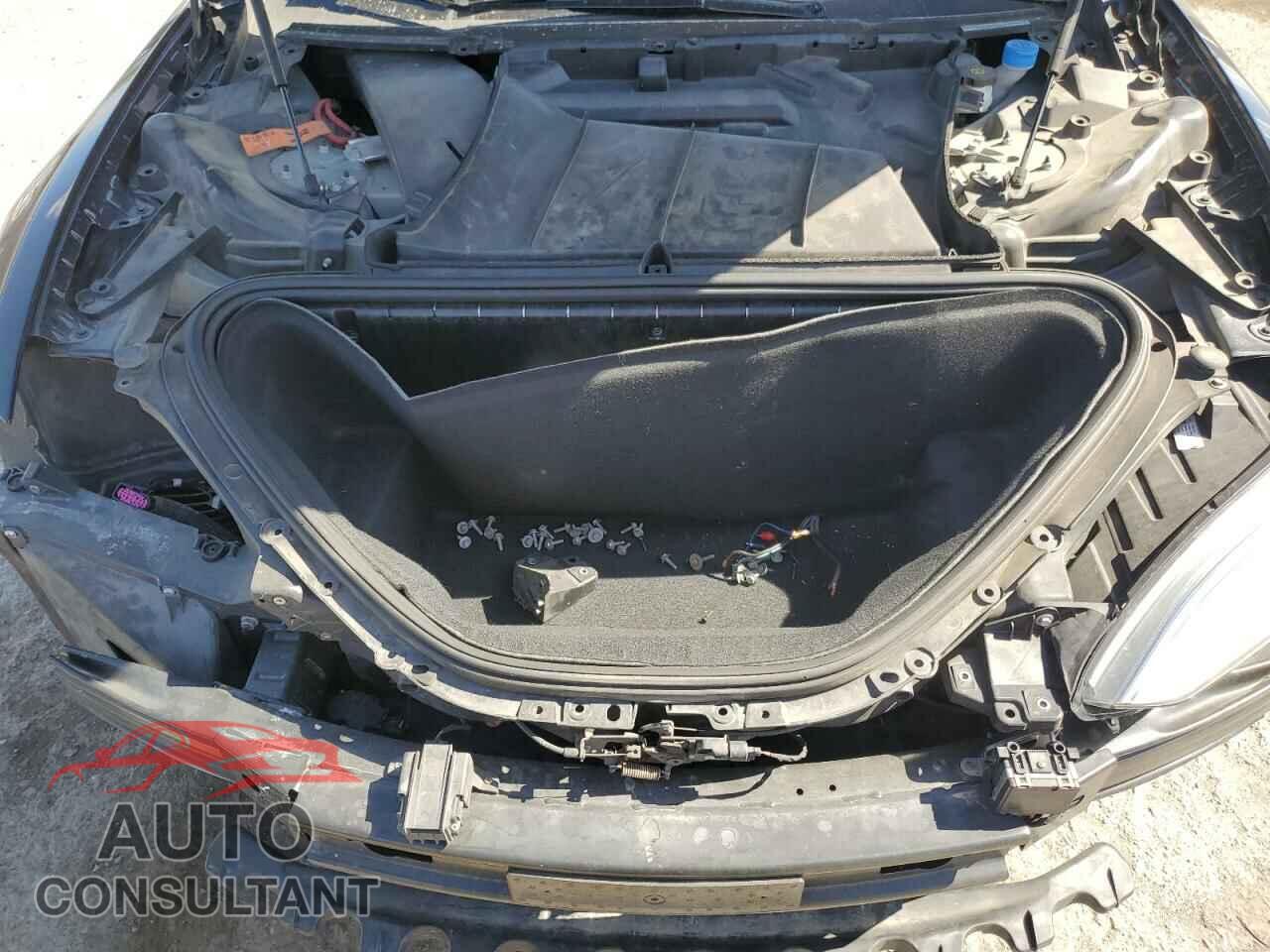 TESLA MODEL S 2017 - 5YJSA1E16HF189070