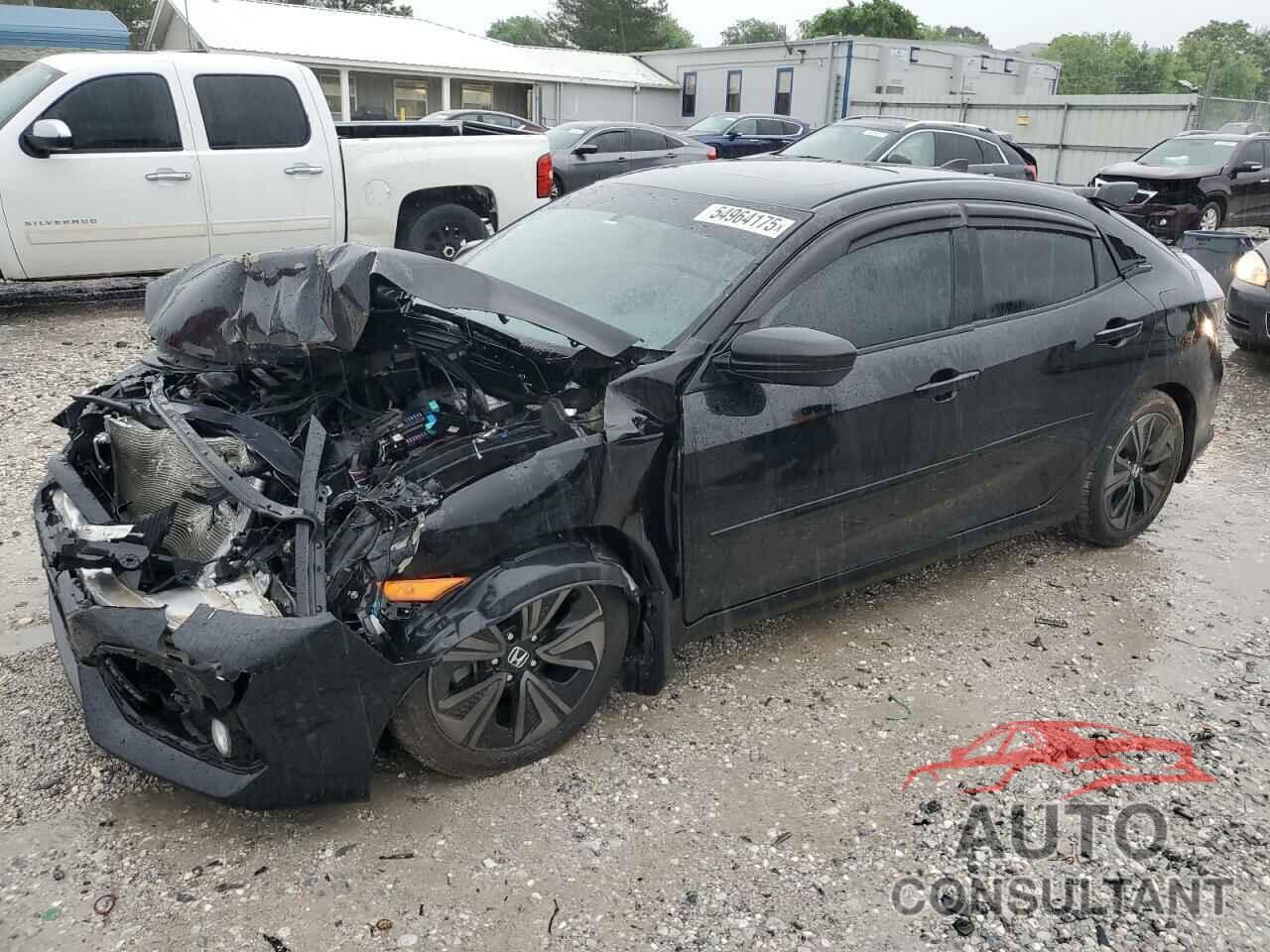 HONDA CIVIC 2018 - SHHFK7H51JU201744