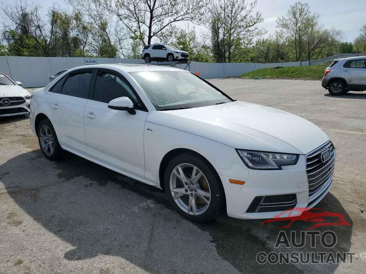 AUDI A4 2018 - WAUKMAF40JA125148