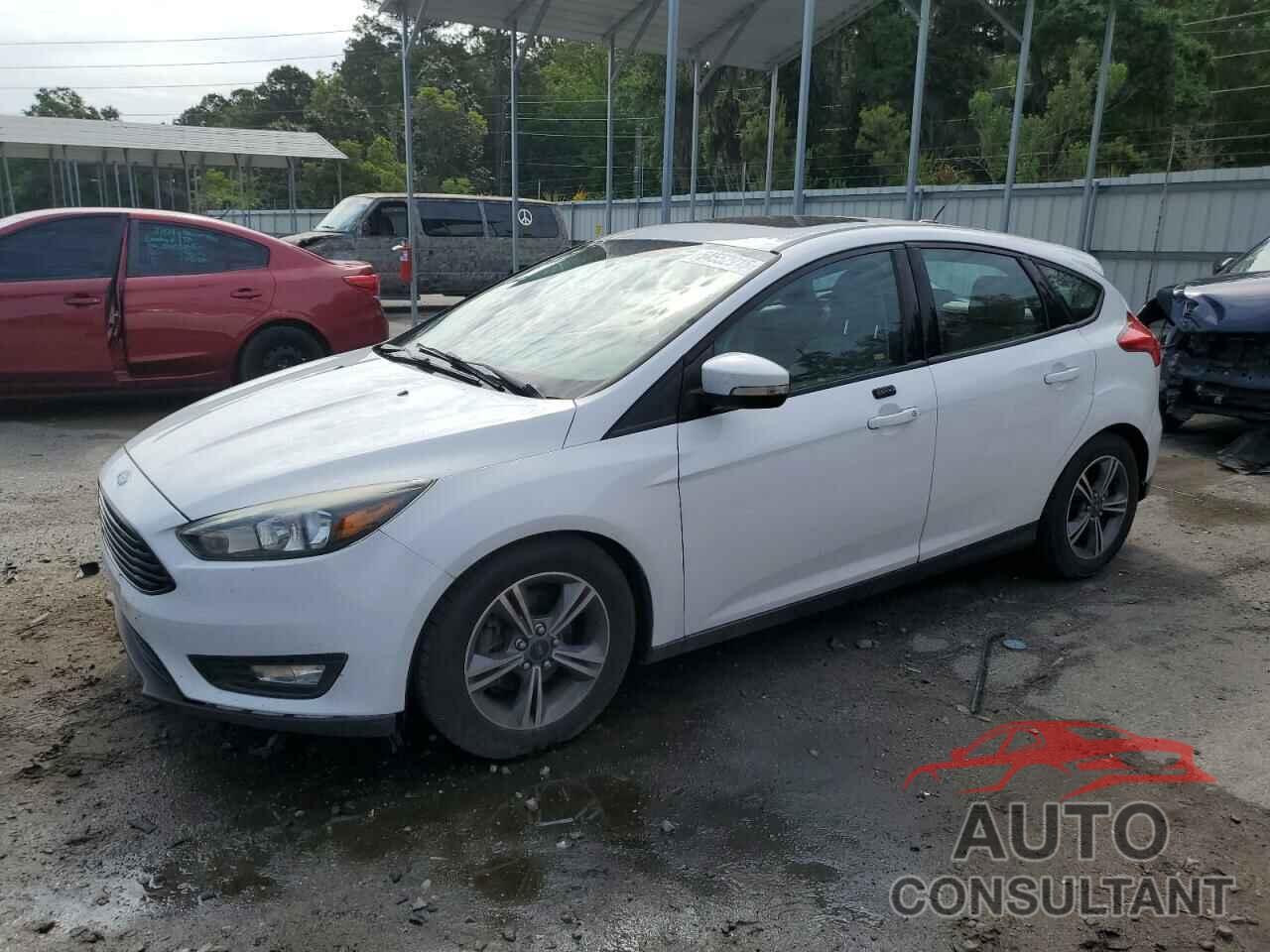 FORD FOCUS 2016 - 1FADP3KE0GL223970