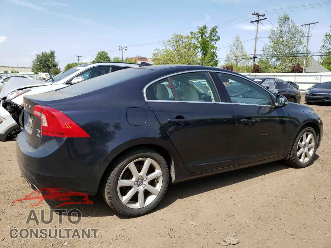 VOLVO S60 2016 - YV1612TK2G2407780