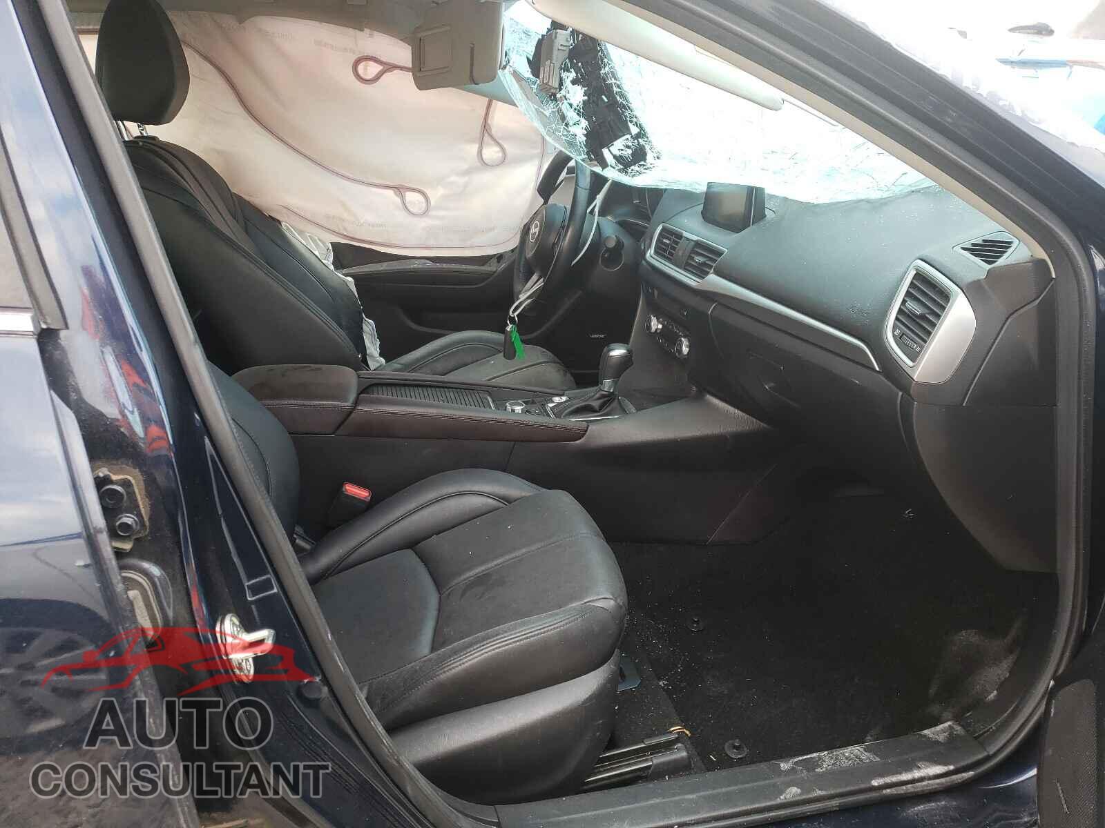 MAZDA 3 2017 - 3MZBN1V7XHM118827