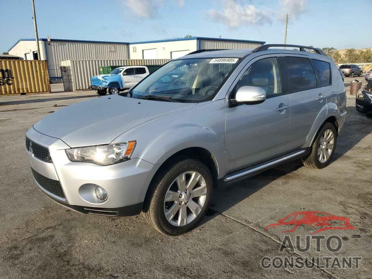 MITSUBISHI OUTLANDER 2013 - JA4JT3AW2DU021103