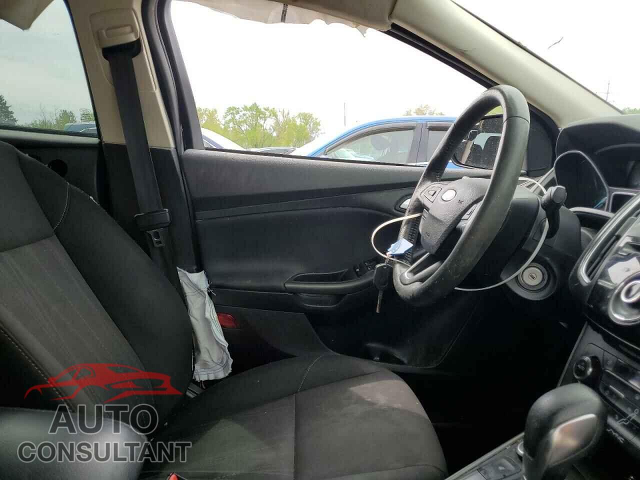 FORD FOCUS 2017 - 1FADP3H2XHL243416