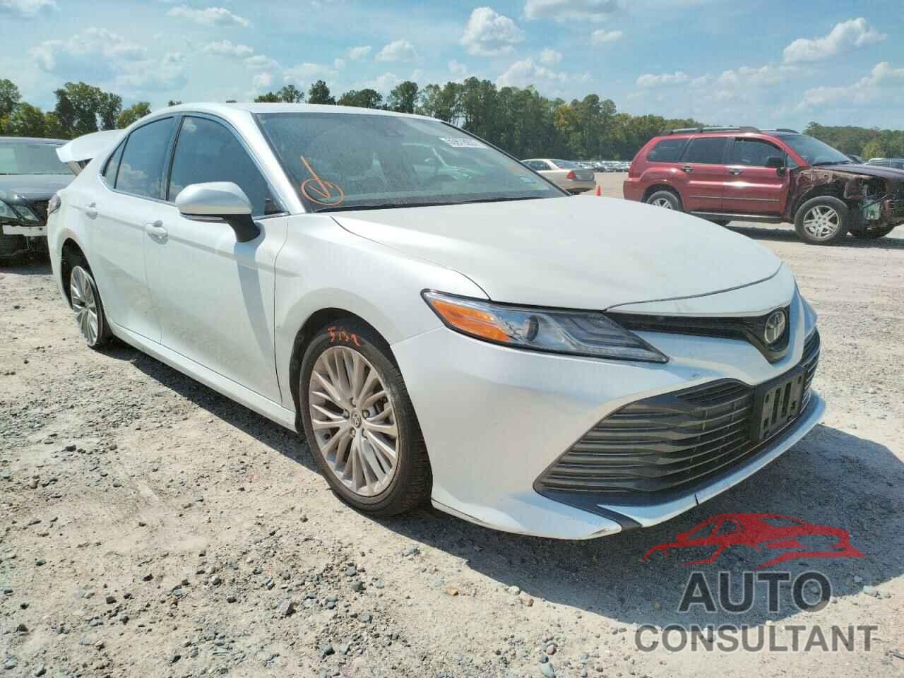 TOYOTA CAMRY 2020 - 4T1F11AK0LU386084