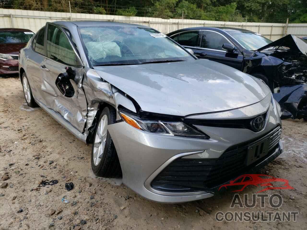 TOYOTA CAMRY 2022 - 4T1R11AK0NU652610