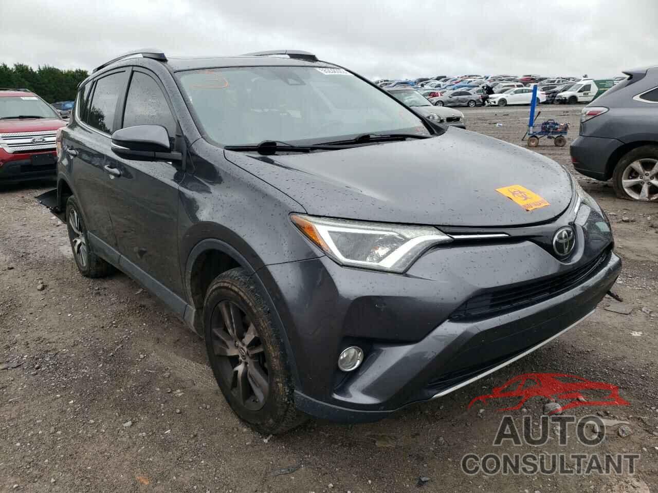TOYOTA RAV4 2017 - JTMWFREVXHD099917