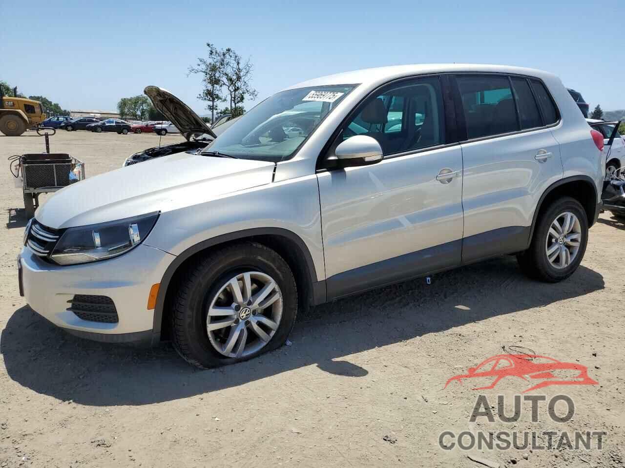 VOLKSWAGEN TIGUAN 2012 - WVGAV7AX8CW568651