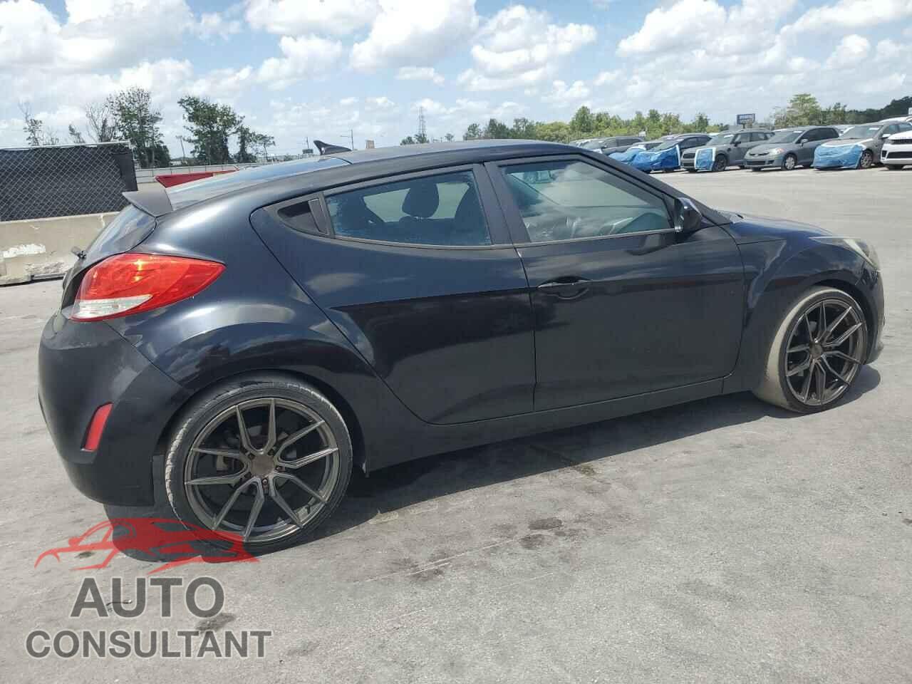 HYUNDAI VELOSTER 2013 - KMHTC6AD2DU149271