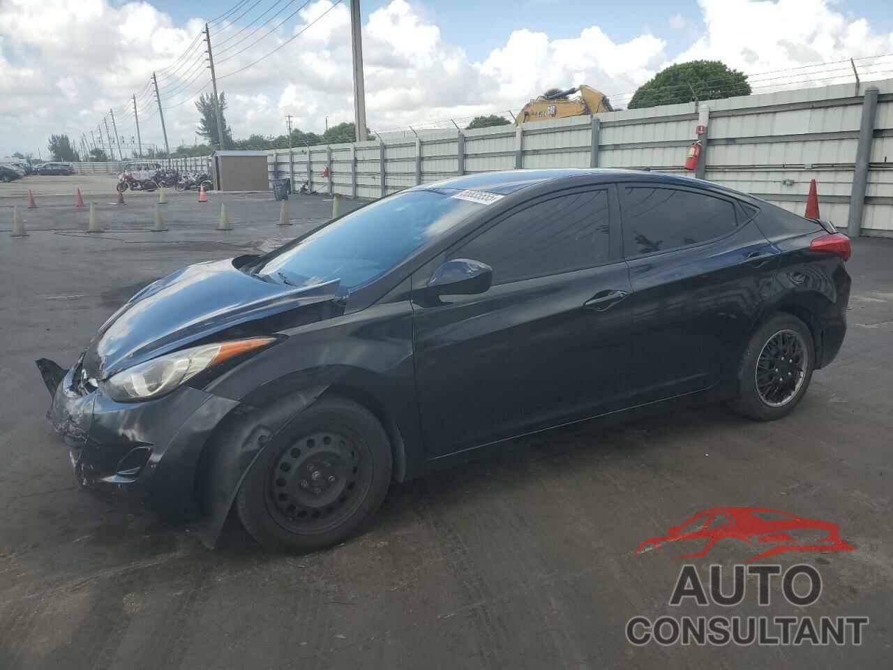 HYUNDAI ELANTRA 2012 - 5NPDH4AE5CH068653