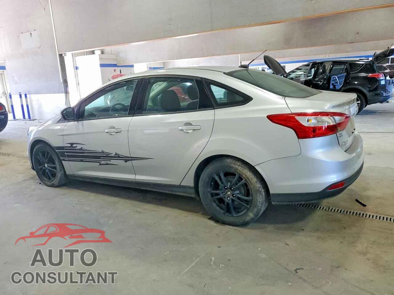 FORD FOCUS 2014 - 1FADP3F22EL425089