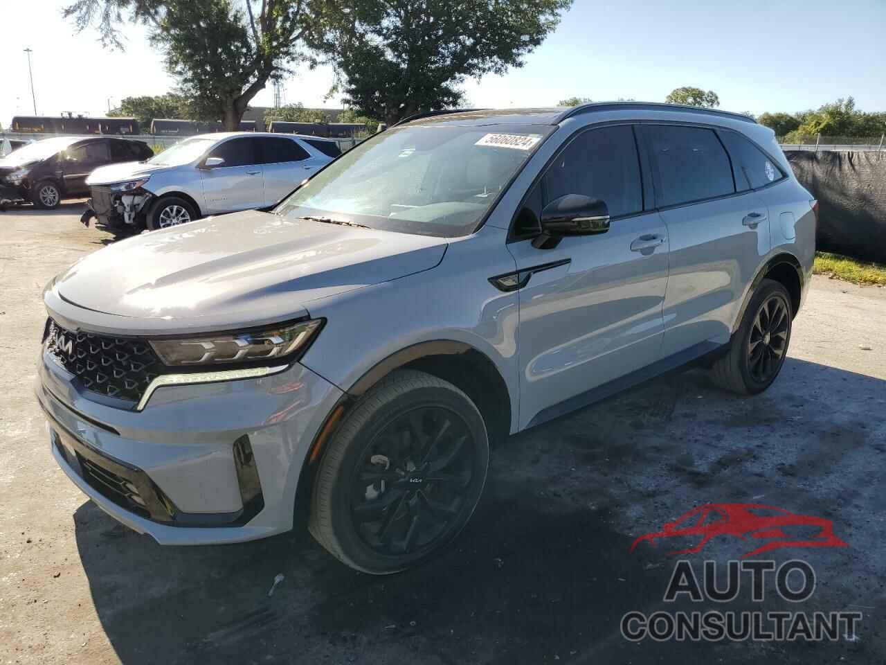KIA SORENTO 2023 - 5XYRKDLF0PG195837