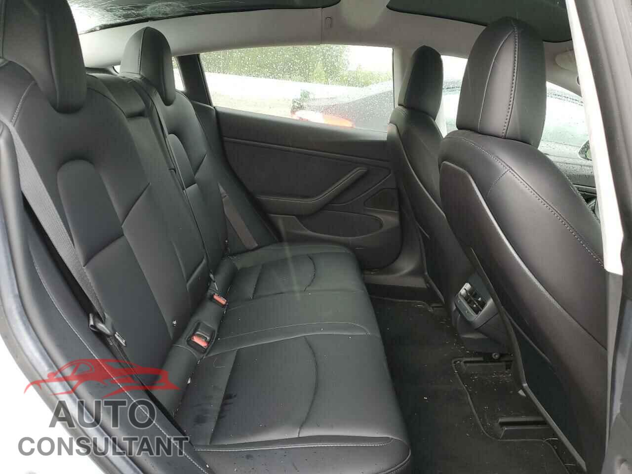 TESLA MODEL 3 2017 - 5YJ3E1EA7HF000824