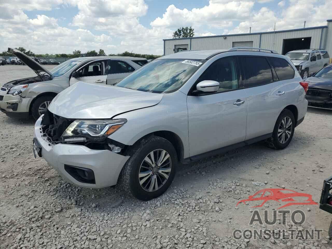 NISSAN PATHFINDER 2019 - 5N1DR2MM8KC642348
