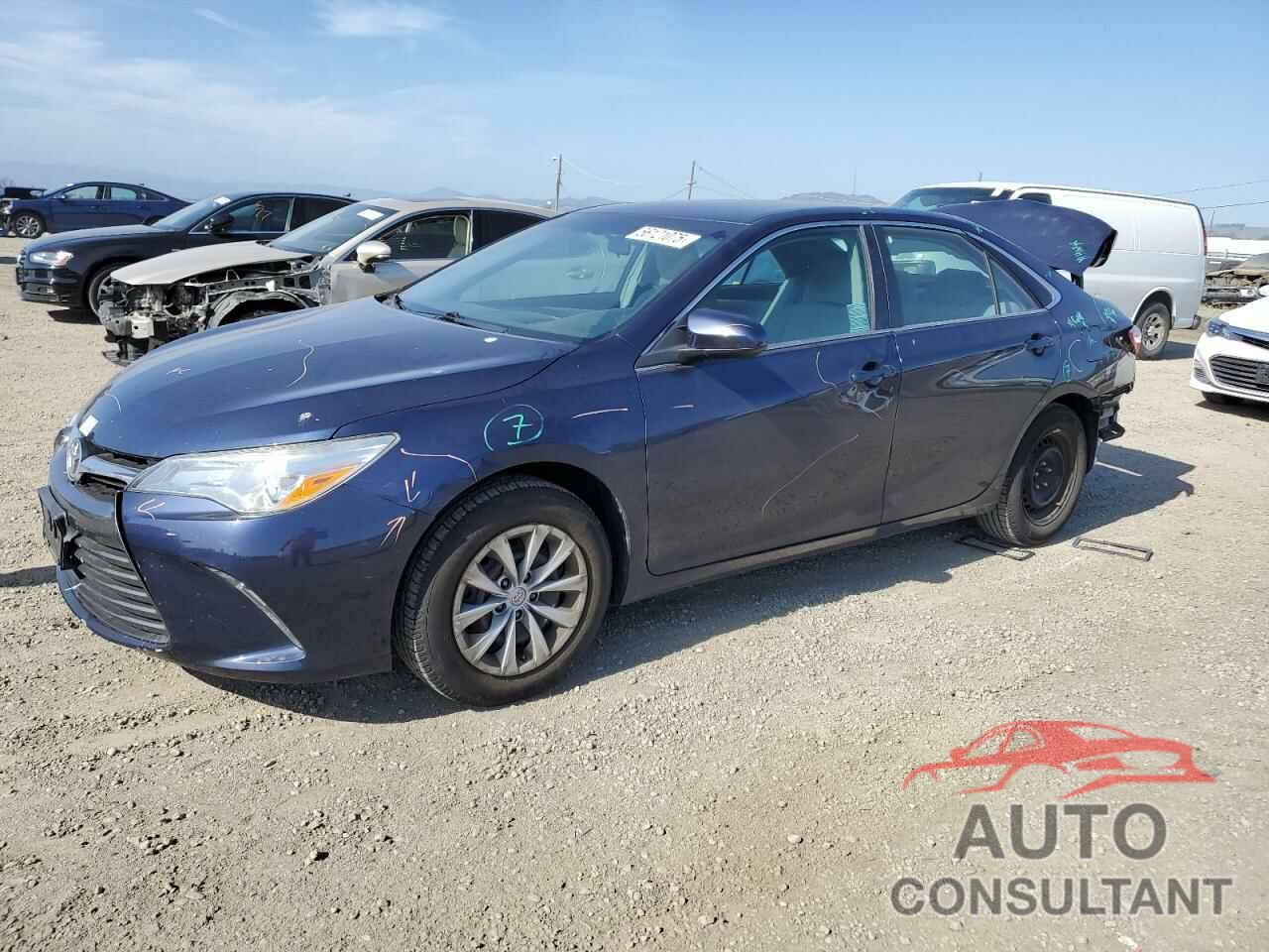 TOYOTA CAMRY 2015 - 4T4BF1FK7FR499498